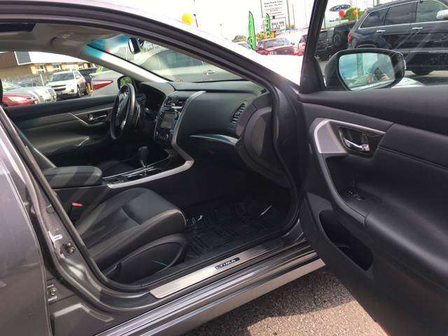 2014 Nissan Altima 3.5 SL 4dr Sedan